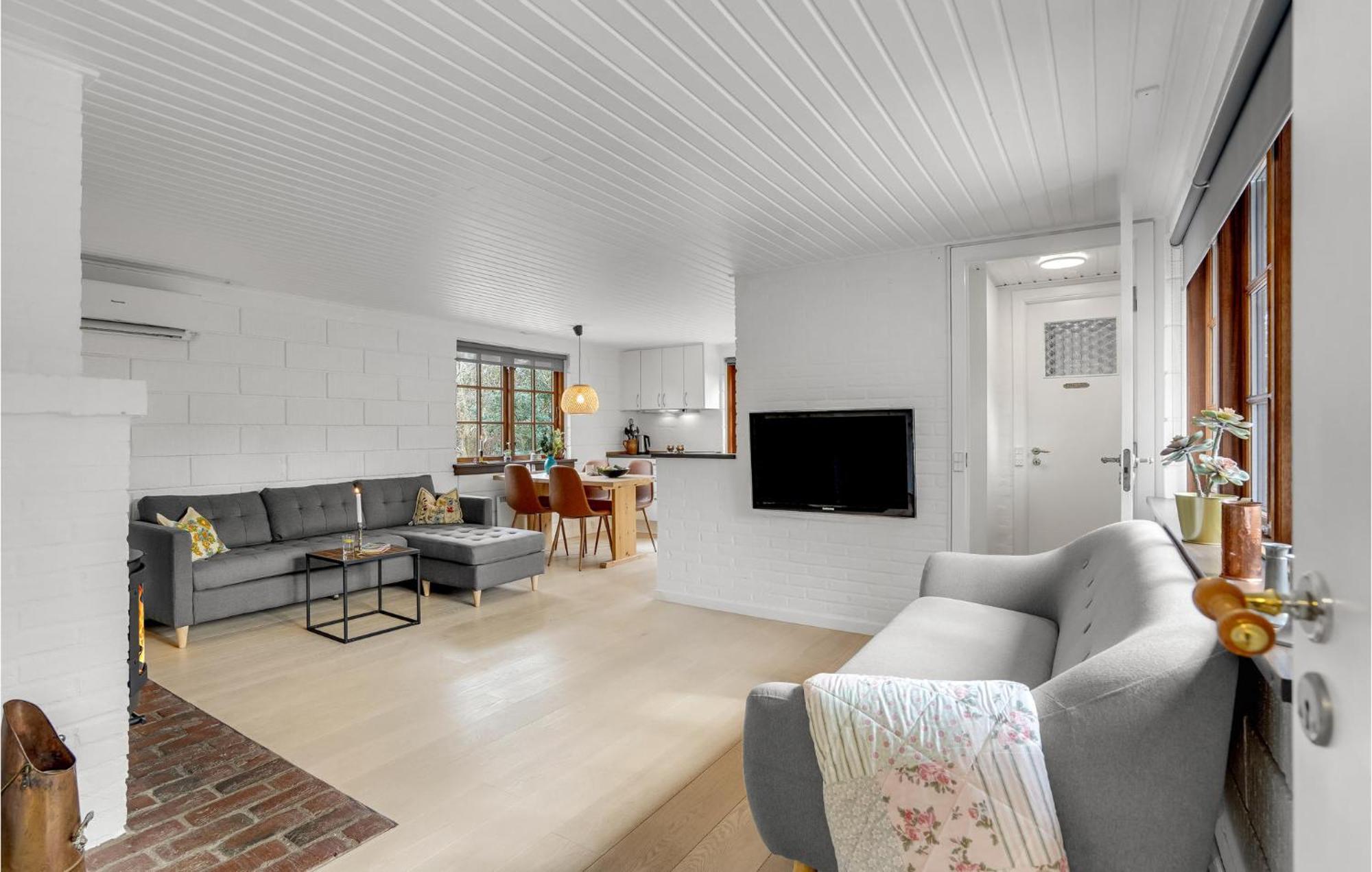 3 Bedroom Beautiful Home In Ringkøbing Exteriör bild